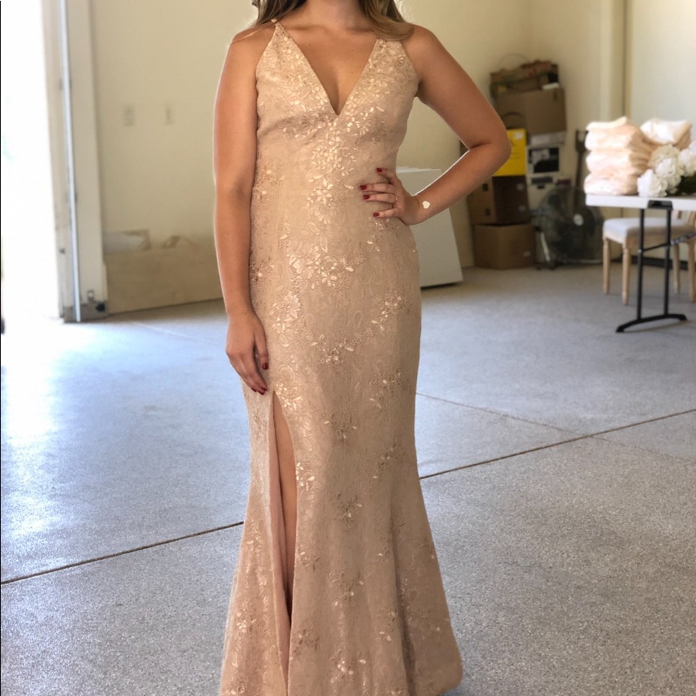 Dress The Population bridesmaids dress
